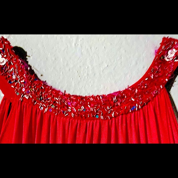 Sleeveless halter top with beaded neck line long casual dress - Picture 2 of 9